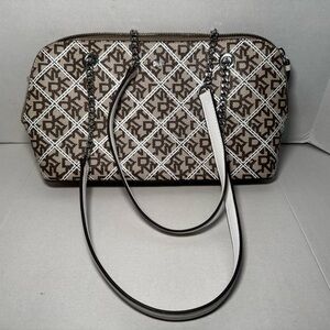 DKNY Bryant Park Medium Shoulder Bag